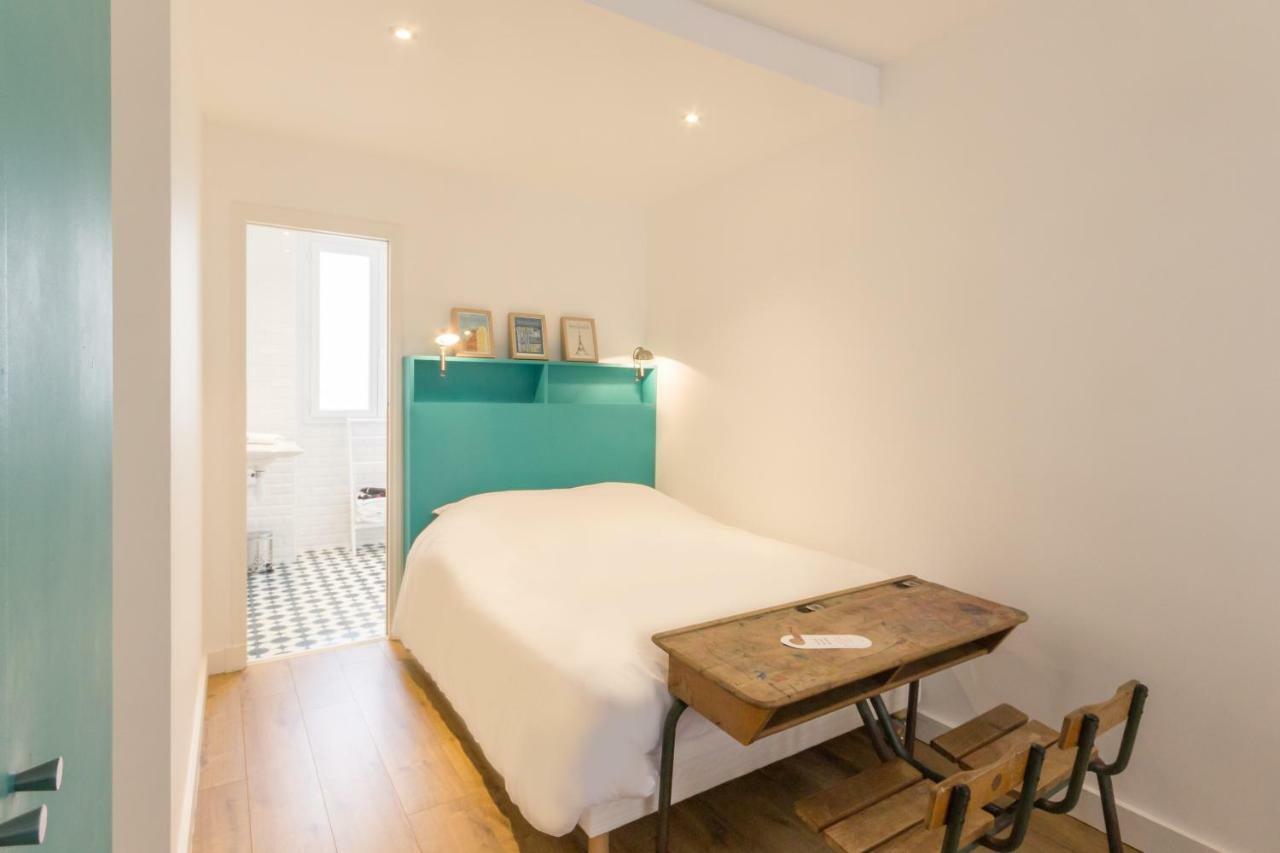 Les Toits De Paris Bed and Breakfast Buitenkant foto