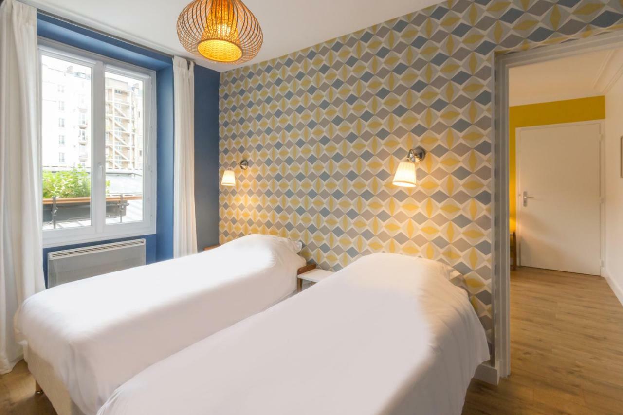Les Toits De Paris Bed and Breakfast Buitenkant foto