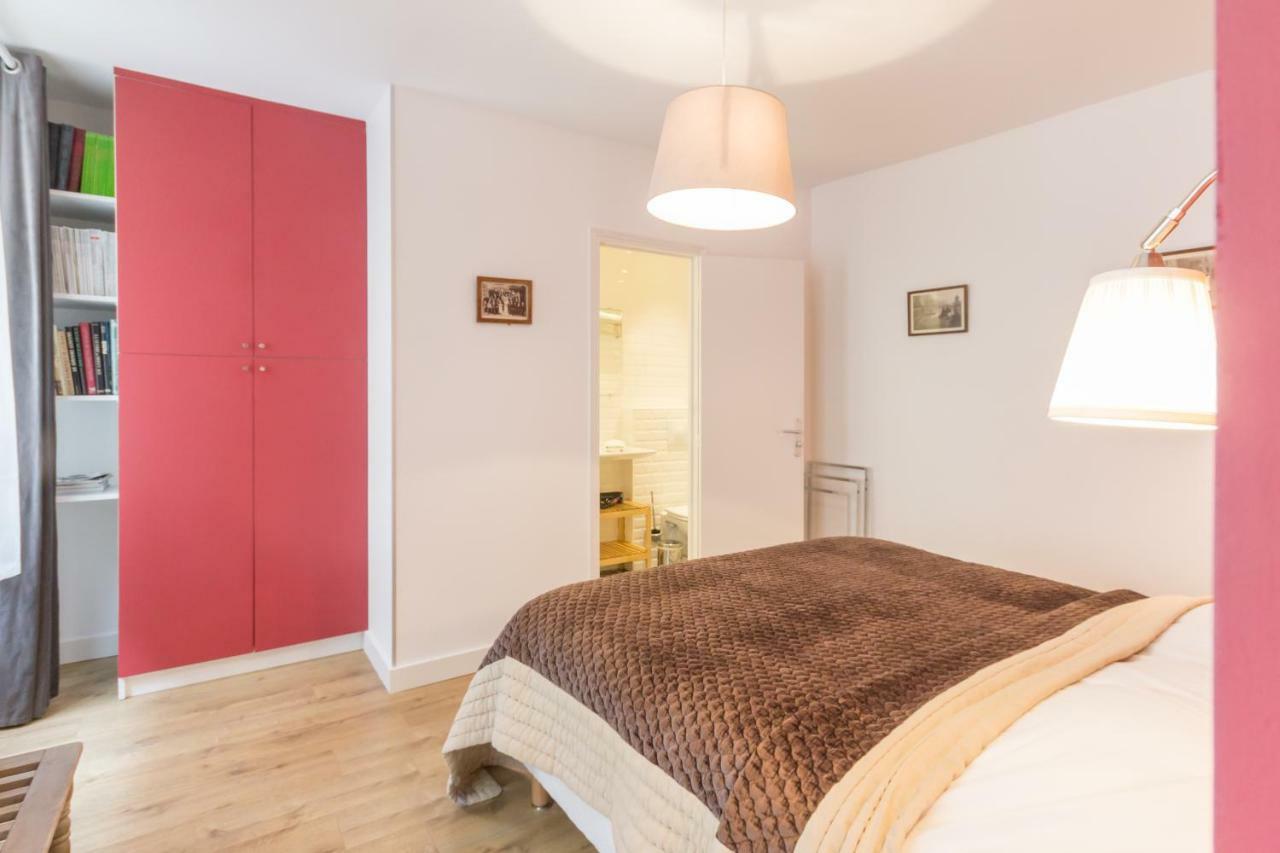 Les Toits De Paris Bed and Breakfast Buitenkant foto